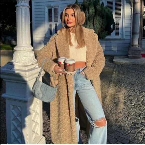 ZARA COATβTEDDY BEAR - Picture 10 of 15